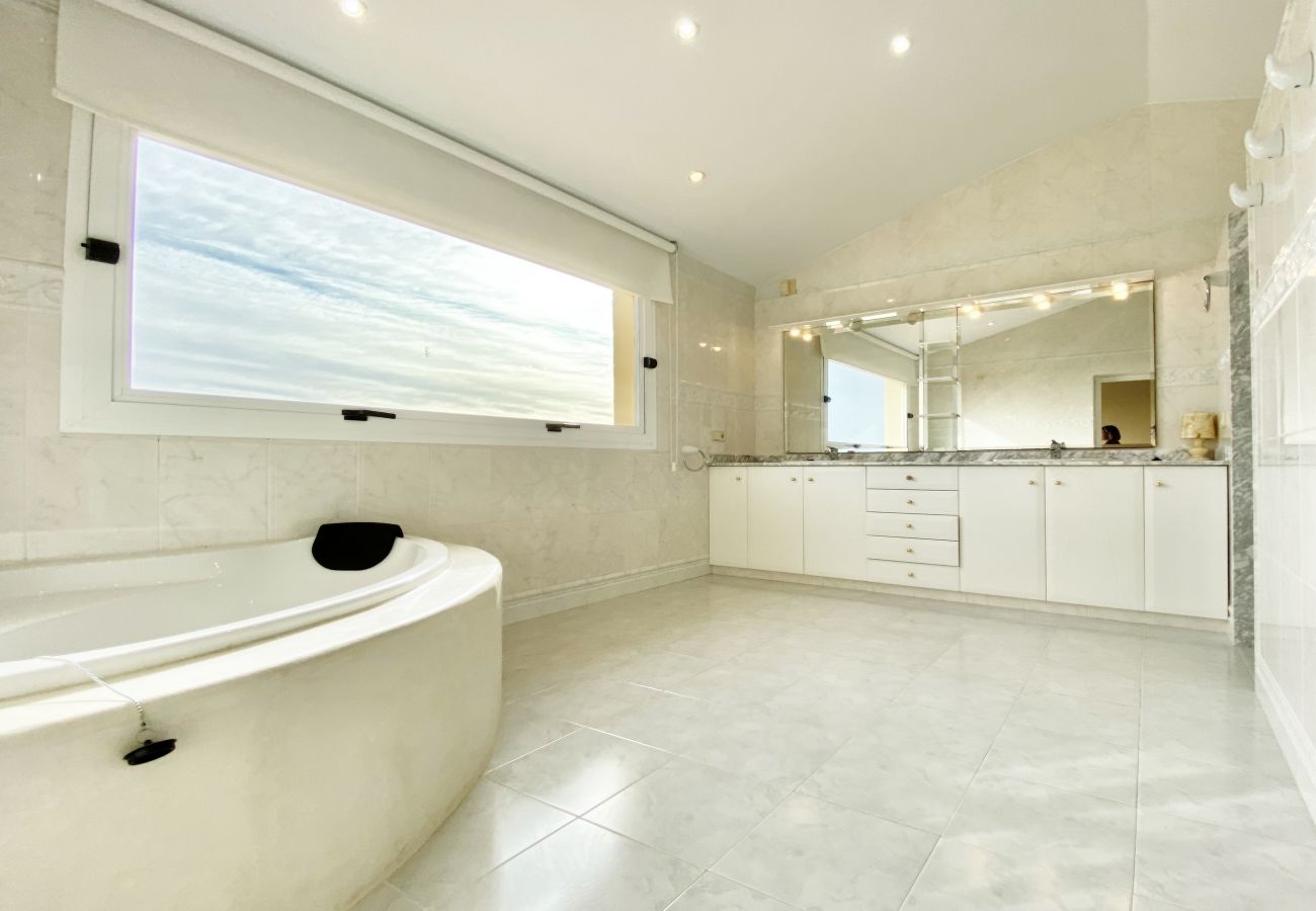 Villa en Ametlla de Mar - Villa Catalina Villa en Ametlla de Mar - Villa Catalina