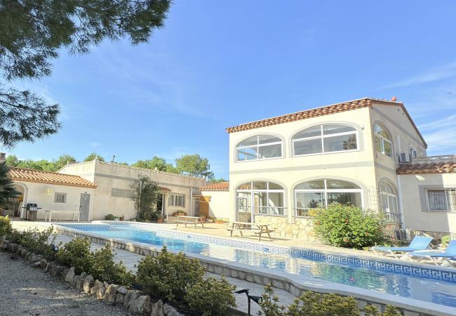 Villa en Ametlla de Mar - Villa family with large private swimming pool