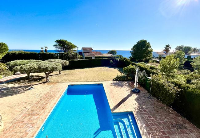 Casa en Calafat - Villa Oceana