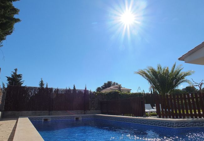 Villa in Ametlla de Mar - Villa Blanca Villa in Ametlla de Mar - Villa Blanca