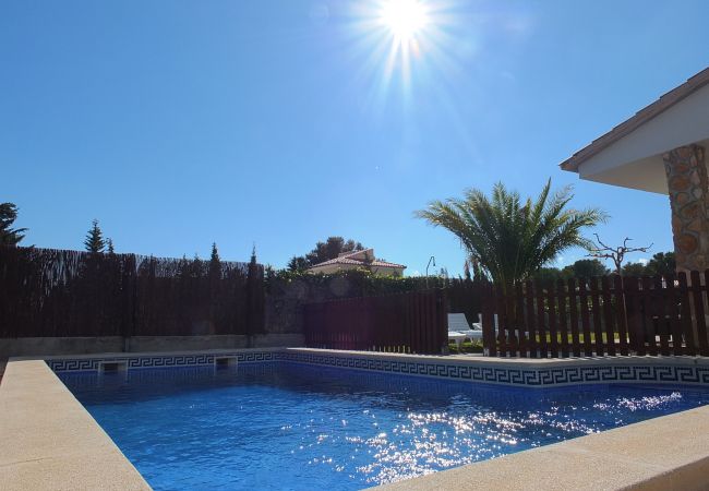 Villa in Ametlla de Mar - Villa Blanca Villa in Ametlla de Mar - Villa Blanca