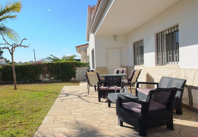 Villa in Ametlla de Mar - Villa Blanca Villa in Ametlla de Mar - Villa Blanca