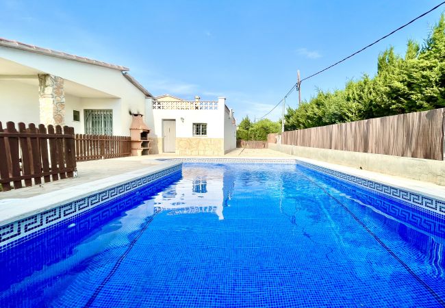 Villa in Ametlla de Mar - Villa Blanca Villa in Ametlla de Mar - Villa Blanca