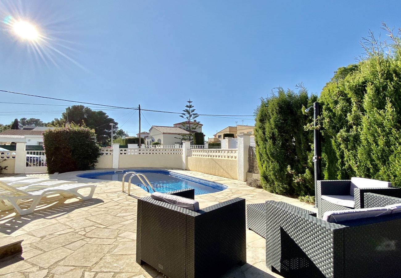Villa in Ametlla de Mar - Villa Avondale Villa in Ametlla de Mar - Villa Avondale