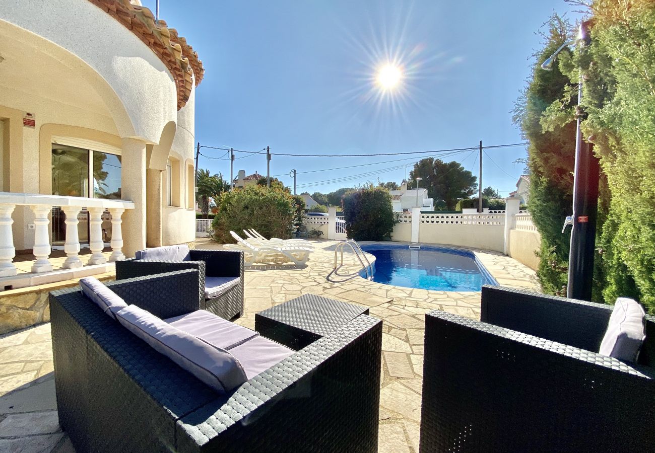Villa in Ametlla de Mar - Villa Avondale Villa in Ametlla de Mar - Villa Avondale