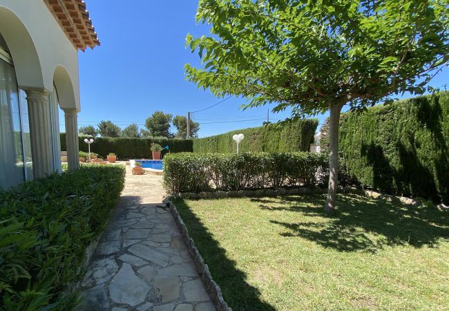 Villa in Ametlla de Mar - Villa Leonore Villa in Ametlla de Mar - Villa Leonore