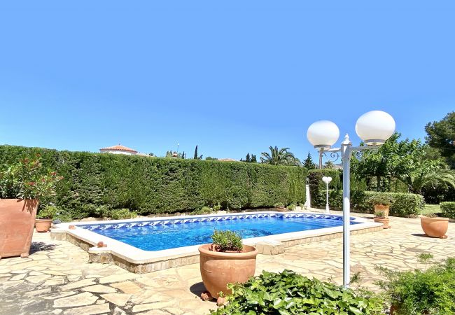 Villa in Ametlla de Mar - Villa Leonore Villa in Ametlla de Mar - Villa Leonore