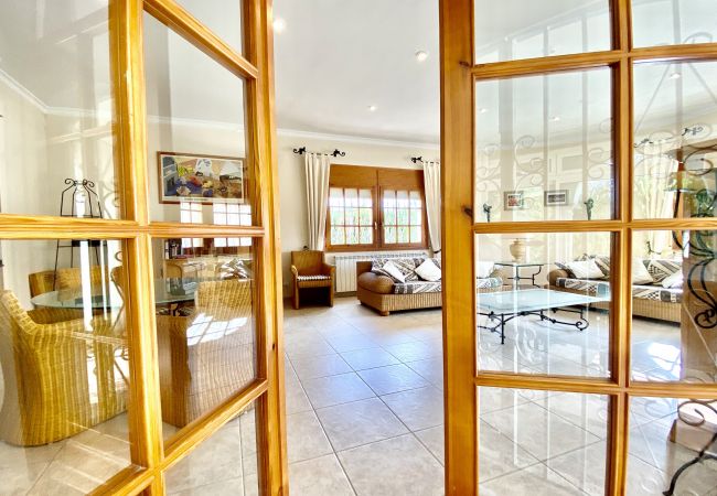 Villa in Ametlla de Mar - Villa Leonore Villa in Ametlla de Mar - Villa Leonore