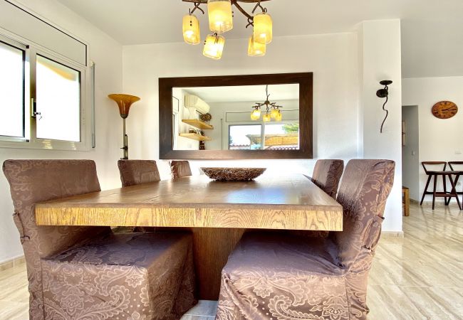 Villa in Ametlla de Mar - Villa Melaza Villa in Ametlla de Mar - Villa Melaza