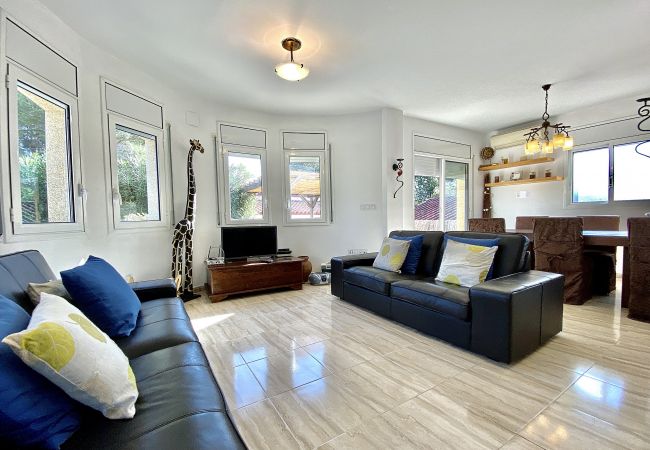 Villa in Ametlla de Mar - Villa Melaza Villa in Ametlla de Mar - Villa Melaza