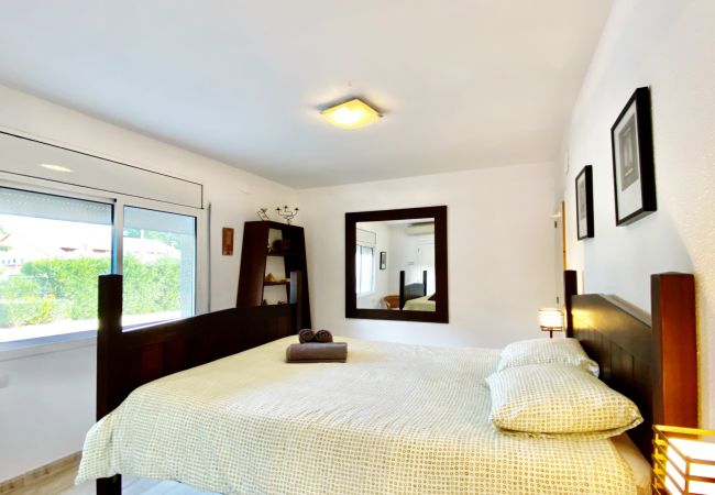 Villa in Ametlla de Mar - Villa Melaza Villa in Ametlla de Mar - Villa Melaza