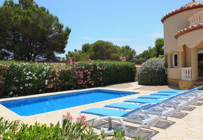 Villa in Ametlla de Mar - Villa Melaza Villa in Ametlla de Mar - Villa Melaza