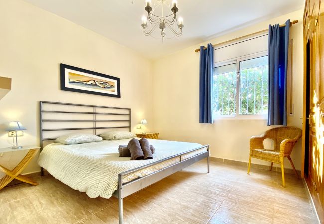 Villa in Ametlla de Mar - Villa Mila Villa in Ametlla de Mar - Villa Mila