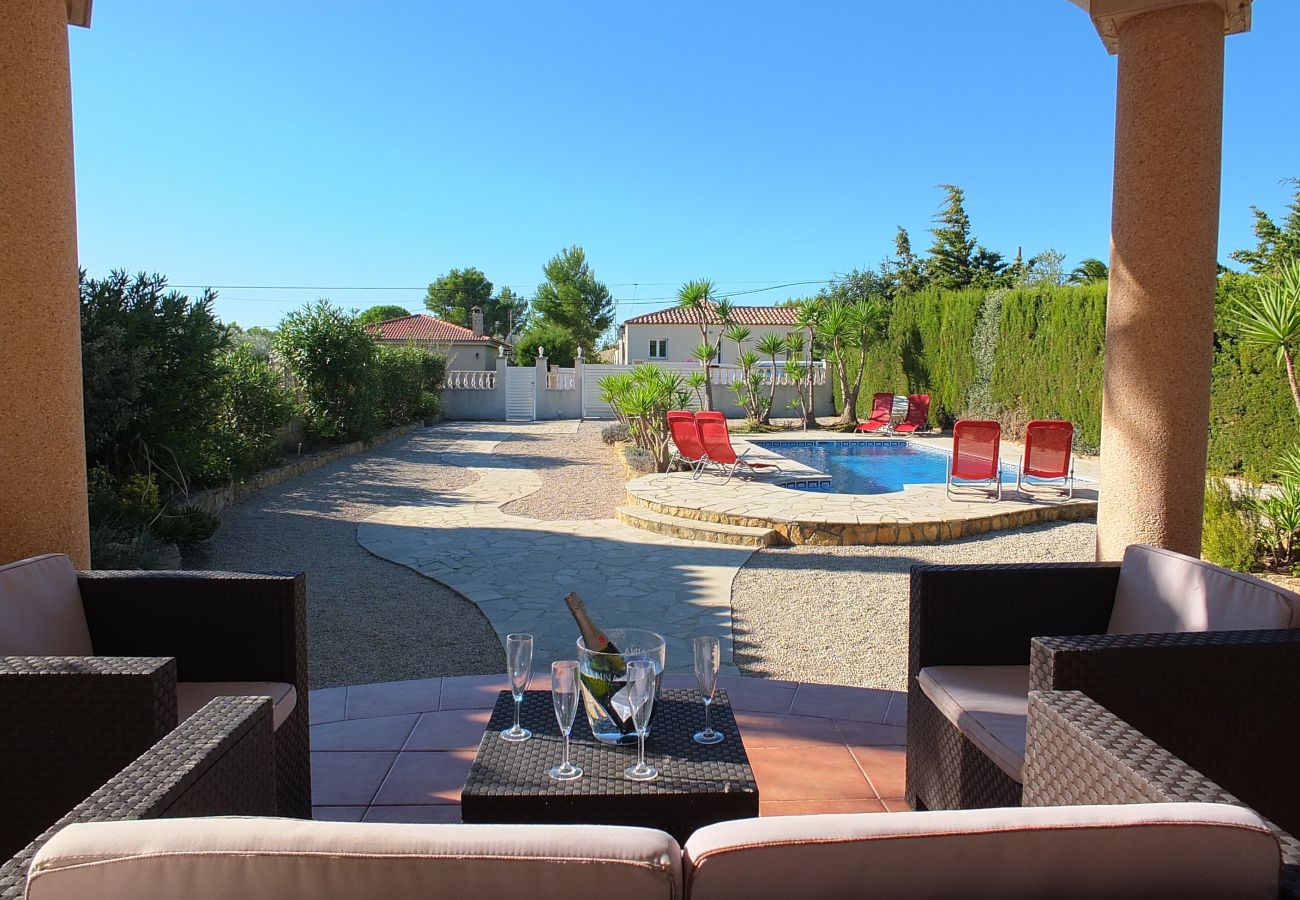 Villa in Ametlla de Mar - Villa Mila Villa in Ametlla de Mar - Villa Mila