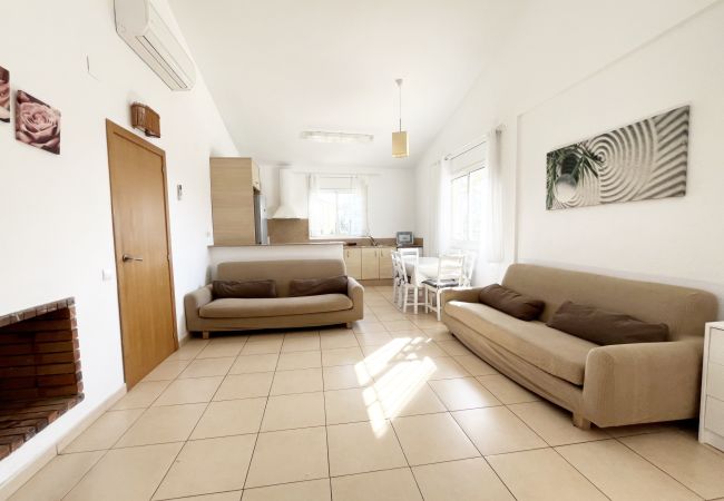 Villa in Ametlla de Mar - Villa Ariana Villa in Ametlla de Mar - Villa Ariana