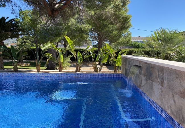 Villa in Ametlla de Mar - Villa Bouganvilla Villa in Ametlla de Mar - Villa Bouganvilla