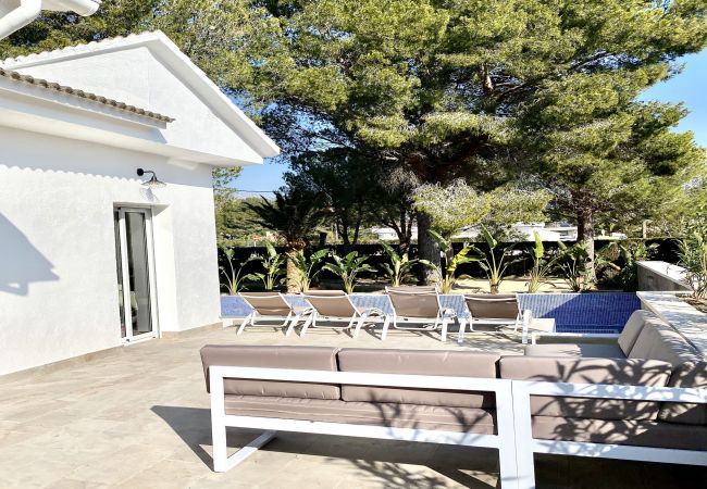 Villa in Ametlla de Mar - Villa Bouganvilla Villa in Ametlla de Mar - Villa Bouganvilla