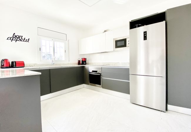 Villa in Ametlla de Mar - Villa Bouganvilla Villa in Ametlla de Mar - Villa Bouganvilla