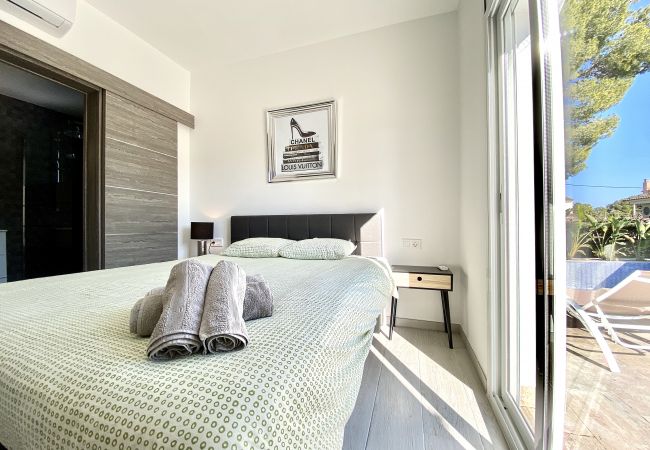 Villa in Ametlla de Mar - Villa Bouganvilla Villa in Ametlla de Mar - Villa Bouganvilla