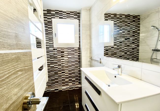 Villa in Ametlla de Mar - Villa Bouganvilla Villa in Ametlla de Mar - Villa Bouganvilla