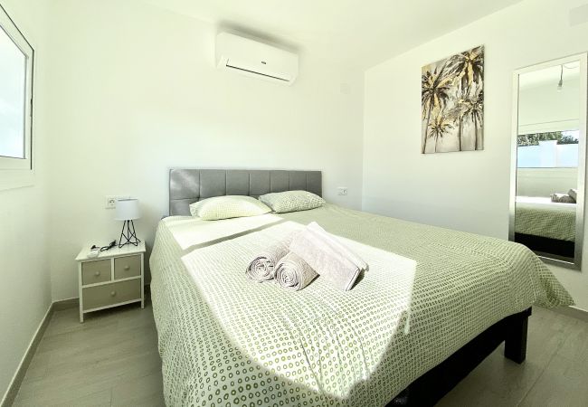 Villa in Ametlla de Mar - Villa Bouganvilla Villa in Ametlla de Mar - Villa Bouganvilla