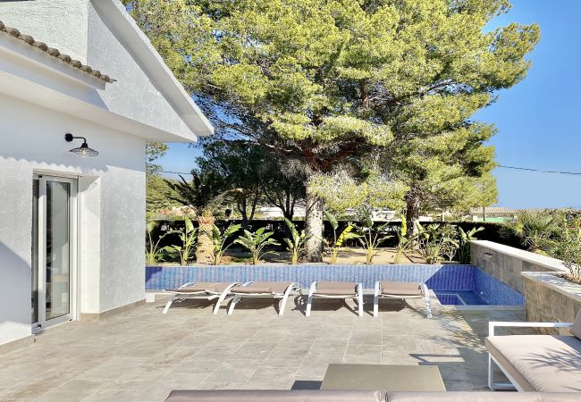 Villa in Ametlla de Mar - Villa Bouganvilla Villa in Ametlla de Mar - Villa Bouganvilla