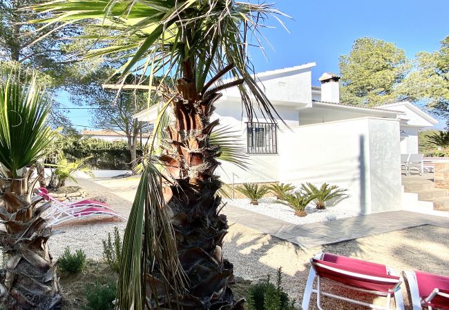 Villa in Ametlla de Mar - Villa Bouganvilla Villa in Ametlla de Mar - Villa Bouganvilla