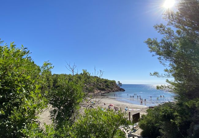 Villa in Ametlla de Mar - Villa Libelula Villa in Ametlla de Mar - Villa Libelula