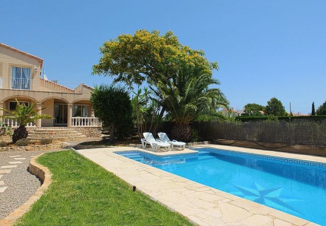 Villa in Ametlla de Mar - Villa Libelula Villa in Ametlla de Mar - Villa Libelula