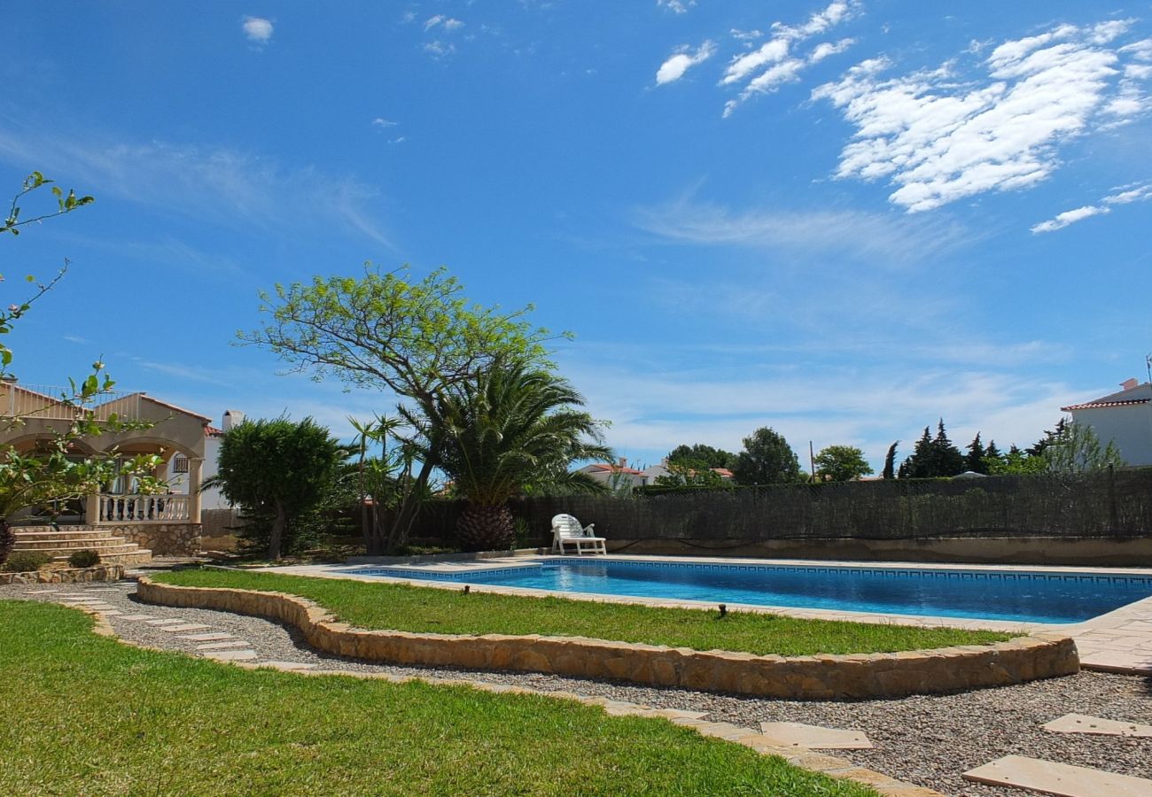 Villa in Ametlla de Mar - Villa Libelula Villa in Ametlla de Mar - Villa Libelula