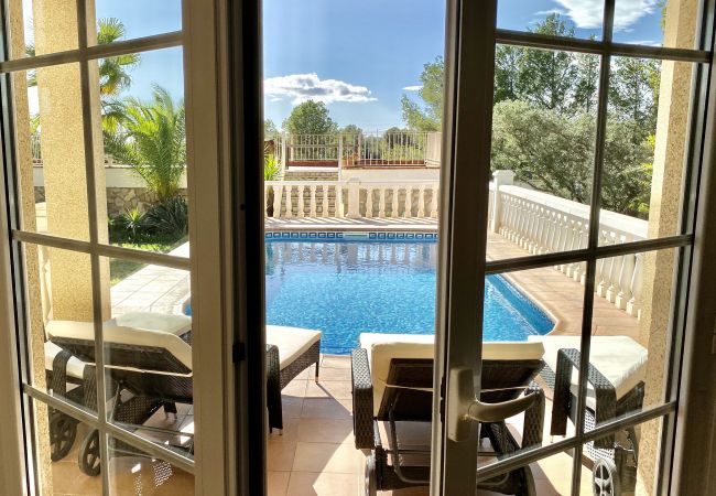 Villa in Ametlla de Mar - Villa Preciosa Villa in Ametlla de Mar - Villa Preciosa