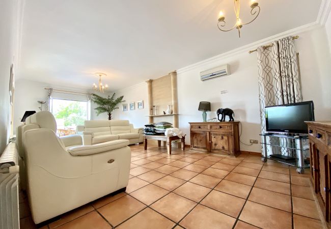 Villa in Ametlla de Mar - Villa Preciosa Villa in Ametlla de Mar - Villa Preciosa