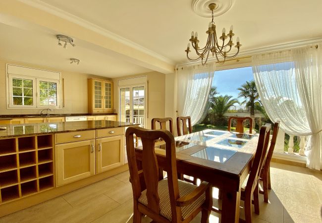 Villa in Ametlla de Mar - Villa Preciosa Villa in Ametlla de Mar - Villa Preciosa