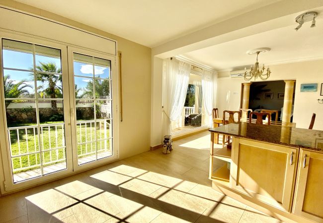 Villa in Ametlla de Mar - Villa Preciosa Villa in Ametlla de Mar - Villa Preciosa