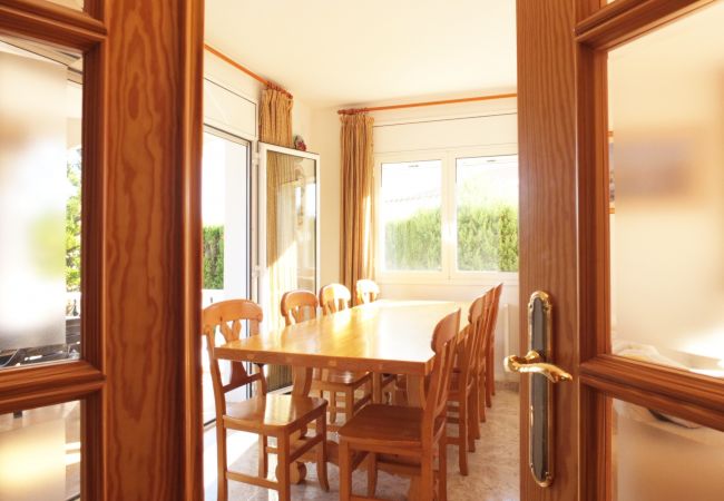 Villa in Ametlla de Mar - Villa Nerea Villa in Ametlla de Mar - Villa Nerea