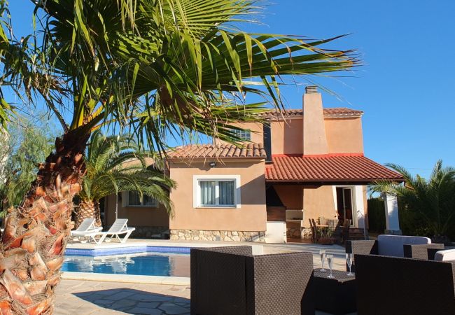 Villa in Ametlla de Mar - Villa Nerea Villa in Ametlla de Mar - Villa Nerea