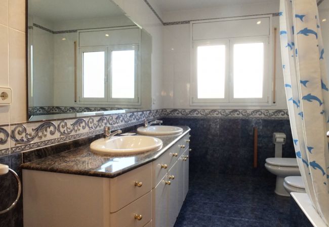 Villa in Ametlla de Mar - Villa Nerea Villa in Ametlla de Mar - Villa Nerea