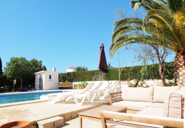 Villa in Ametlla de Mar - Villa Nerea Villa in Ametlla de Mar - Villa Nerea