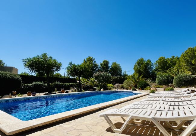 Villa in Ametlla de Mar - Villa Oasis Villa in Ametlla de Mar - Villa Oasis