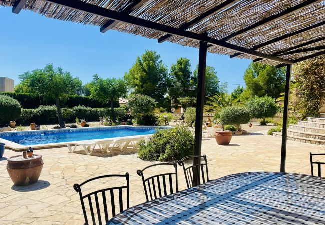 Villa in Ametlla de Mar - Villa Oasis Villa in Ametlla de Mar - Villa Oasis