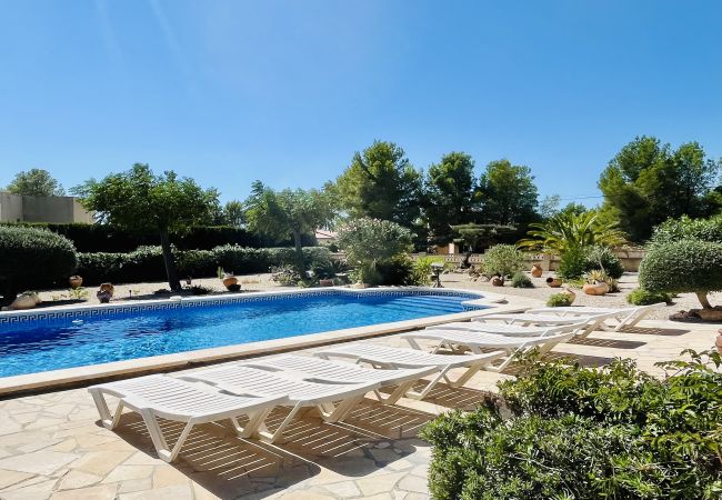 Villa in Ametlla de Mar - Villa Oasis Villa in Ametlla de Mar - Villa Oasis