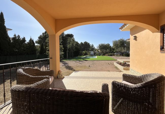 Villa in Ametlla de Mar - Villa Violeta 5bedroom air conditoned villa Villa in Ametlla de Mar - Villa Violeta 5bedroom air conditoned villa
