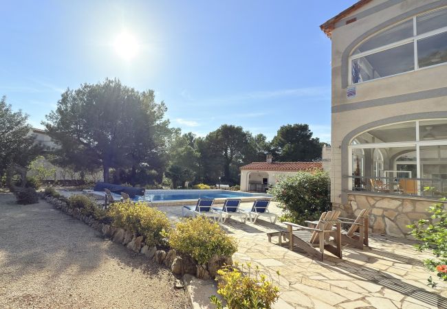 Villa in Ametlla de Mar - Villa family with large private swimming pool Villa in Ametlla de Mar - Villa family with large private swimming pool