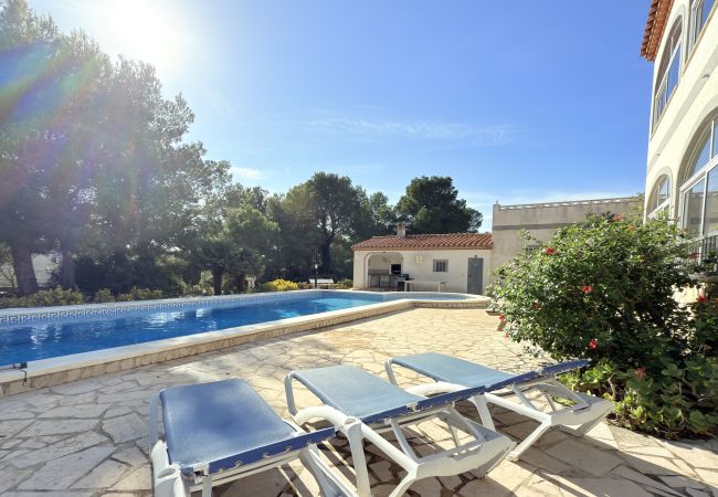 Villa in Ametlla de Mar - Villa family with large private swimming pool Villa in Ametlla de Mar - Villa family with large private swimming pool