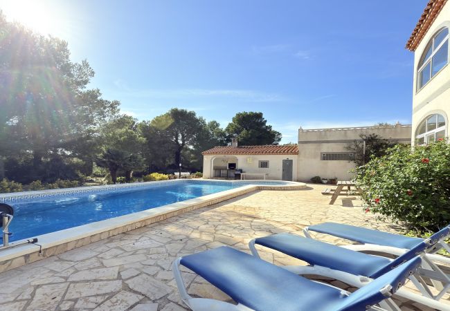 Villa in Ametlla de Mar - Villa family with large private swimming pool Villa in Ametlla de Mar - Villa family with large private swimming pool