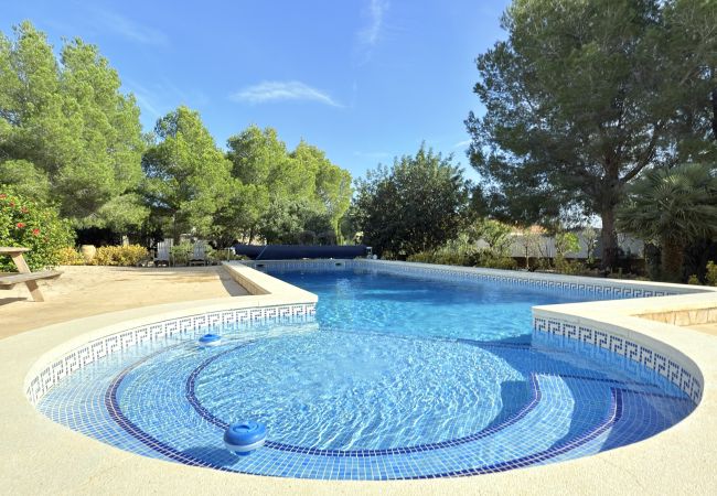 Villa in Ametlla de Mar - Villa family with large private swimming pool Villa in Ametlla de Mar - Villa family with large private swimming pool