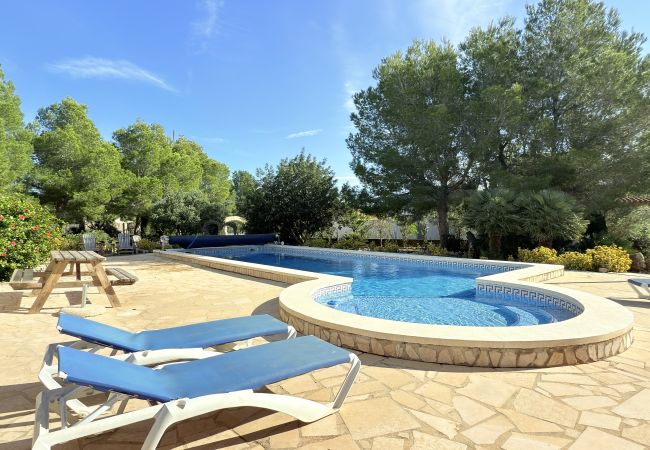 Villa in Ametlla de Mar - Villa family with large private swimming pool Villa in Ametlla de Mar - Villa family with large private swimming pool