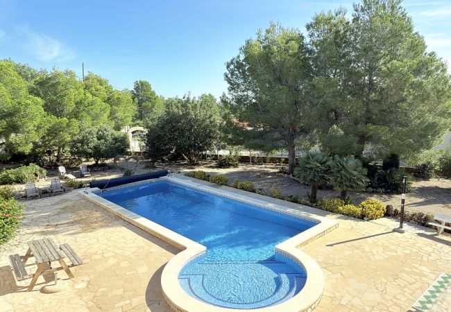 Villa in Ametlla de Mar - Villa family with large private swimming pool Villa in Ametlla de Mar - Villa family with large private swimming pool