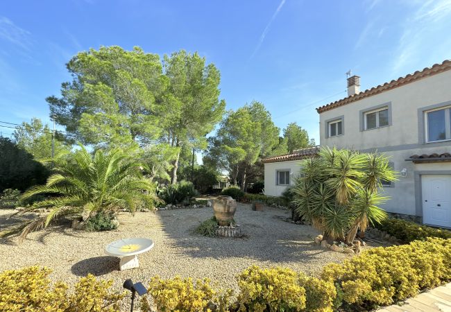 Villa in Ametlla de Mar - Villa family with large private swimming pool Villa in Ametlla de Mar - Villa family with large private swimming pool