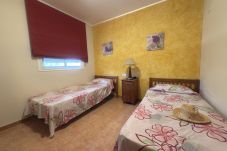 Villa/Dettached house in Ampolla - 3 bedroom villa lampolla